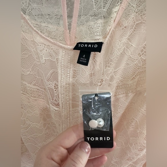 Torrid Pink Lace Blouse Top peplum short sleeve size 4X 26 #1870 - Picture 4 of 6